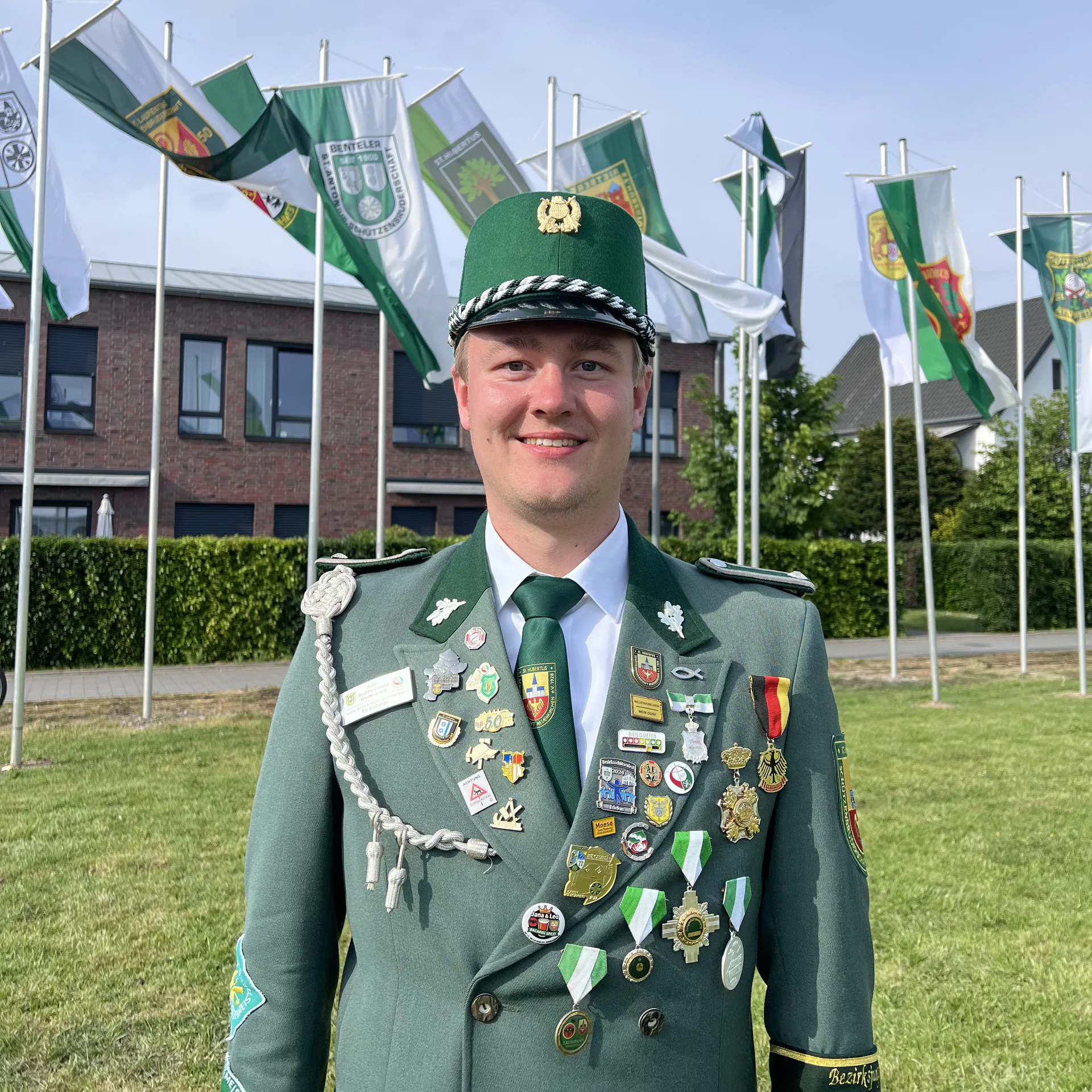 Til Dübeler